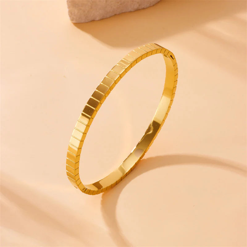 Fashion Round Electroplating Bangles
